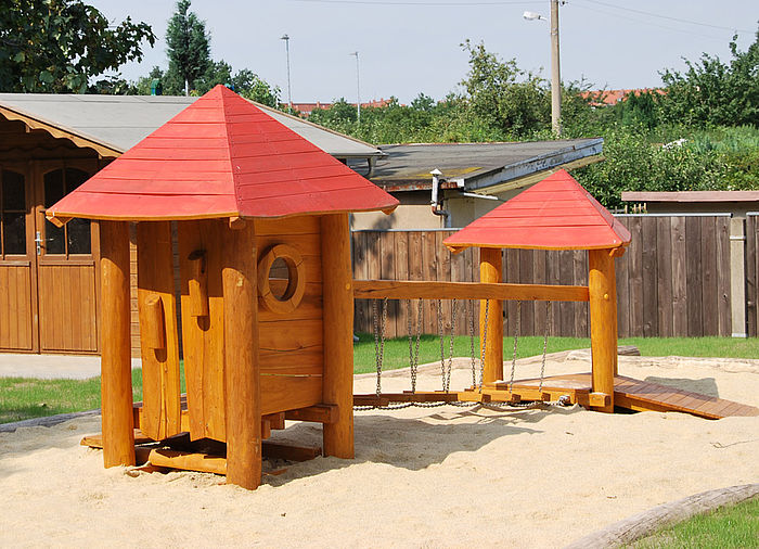 Robinia wood – Play combination , suitable for public area