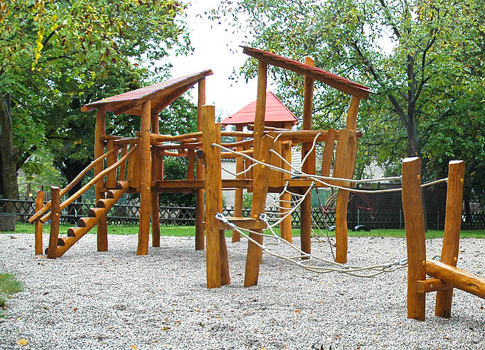 Climbing- and Play product Höfgen made of Robinia wood