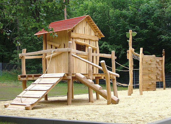 Climbing Course with Play House