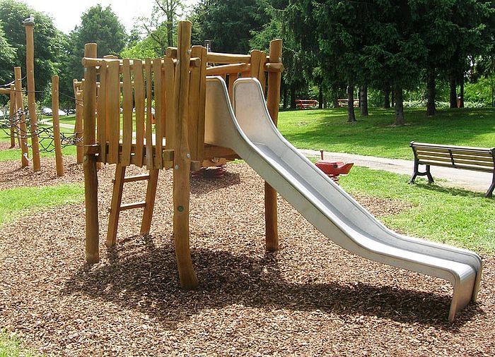 Slide Platform made of Robinia wood