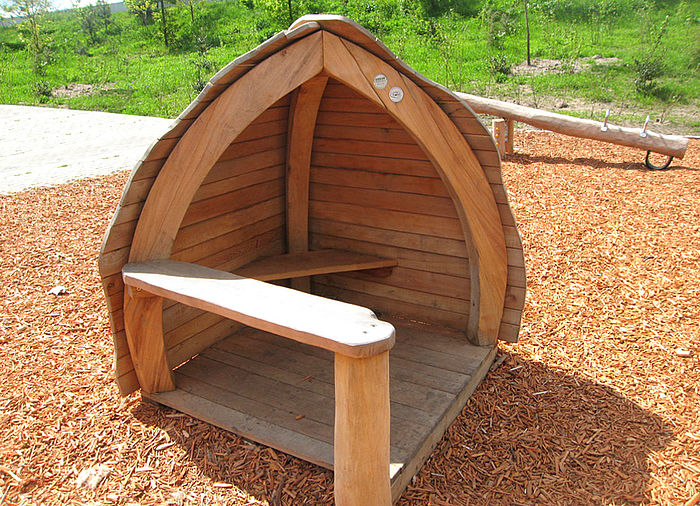 Toddler – Shed for outdoor area