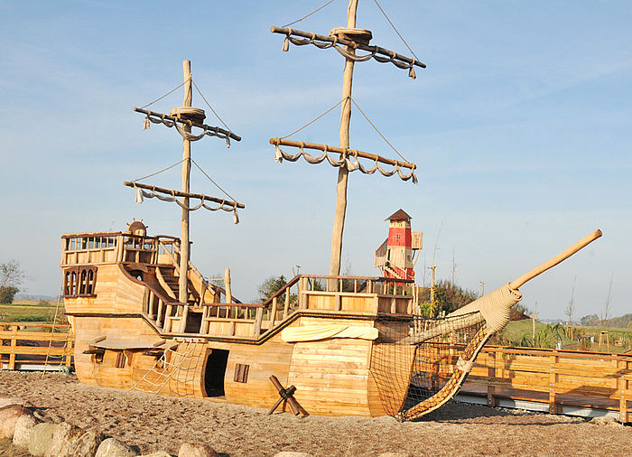 Piratenspielplatzschiff