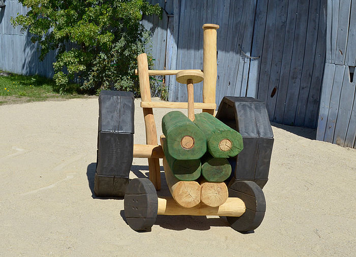 Play Tractor – Robinia wood