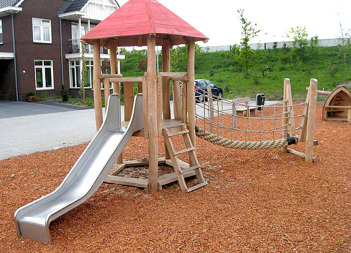 Play tower with slide and jungle bridge