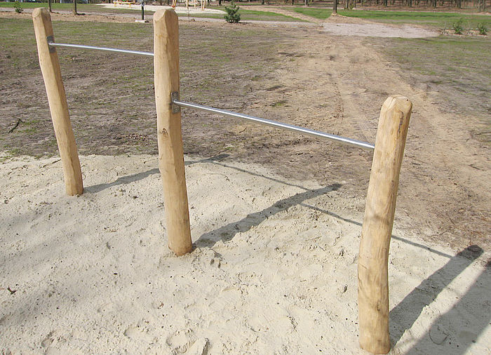 Playground equipment of 2 horizontal bar – for public area